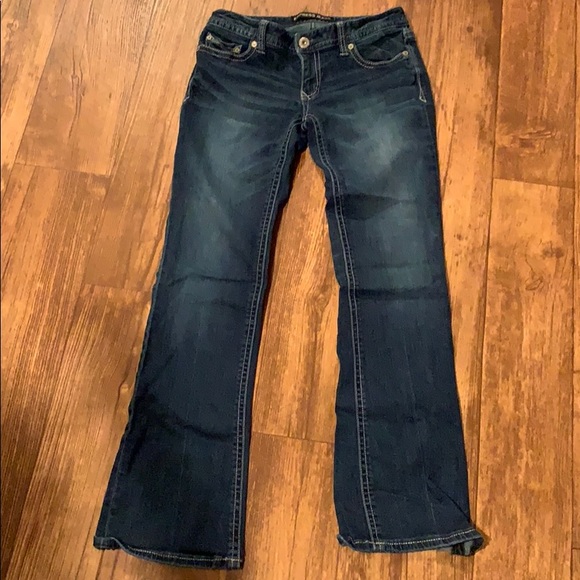 Express women’s boot cut jeans - Picture 2 of 5